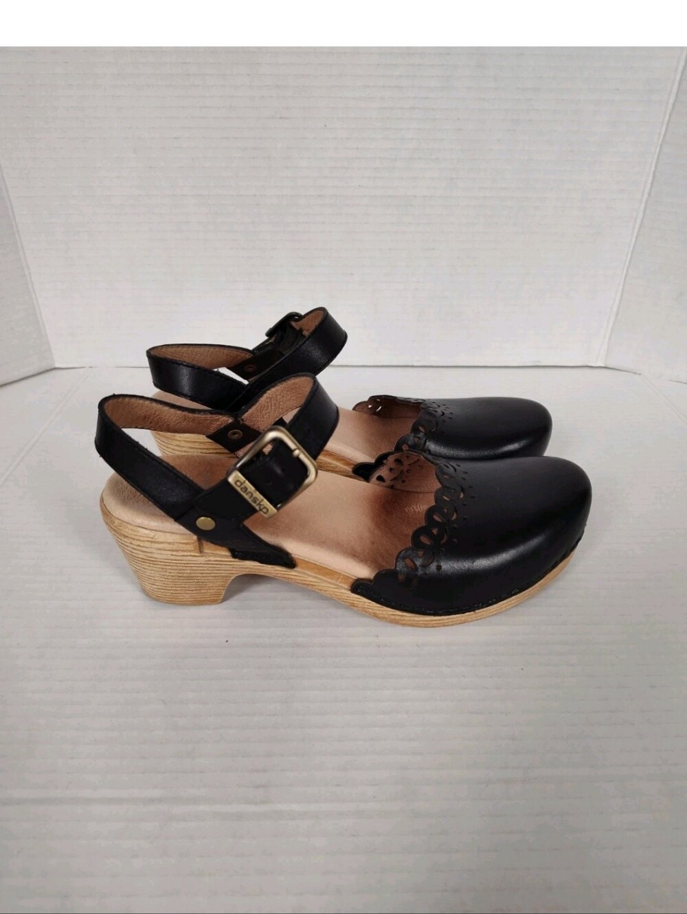 Dansko Marta Mary Jane Black Leather Block Heel Clogs  US 6.5-7 EUR 37 Shoes